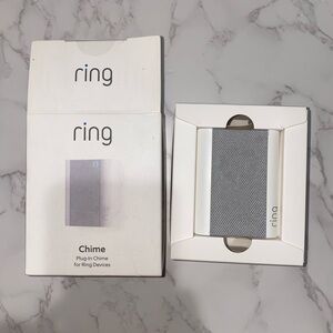 Ring Chime with White and Gray Finish